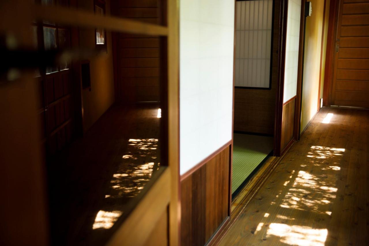 Готель Machi No Odoriba Канадзава Екстер'єр фото